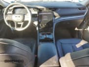 ✅ 2023 Jeep Grand Cherokee Limited • VIN: 1C4RJKBG3P8780405 • Lot: 89904415. Listed on Copart with 10,052 mi. Free auction sales archive from the USA and detailed vehicle history report at DreamBid. Image 8.