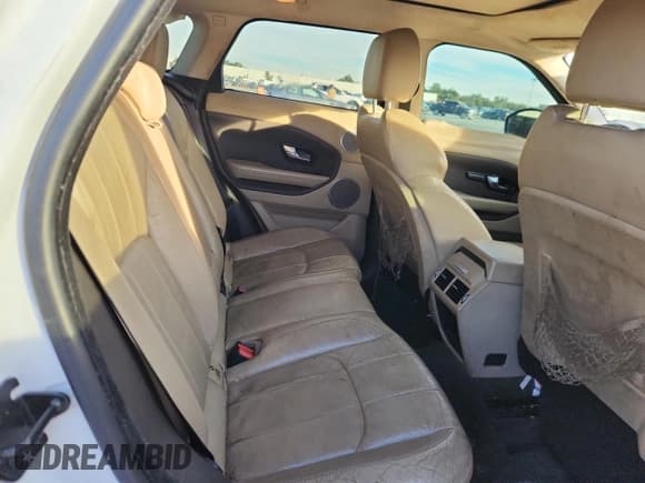 ✅ 2018 Land Rover Range Rover Evoque SE • VIN: SALVP2RX4JH288422 • Lot: 92417685. Listed on Copart with 102,347 mi. Free auction sales archive from the USA and detailed vehicle history report at DreamBid. Image 11.