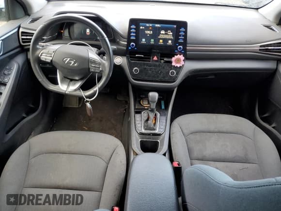 ✅ 2020 Hyundai Ioniq SEL • VIN: KMHC85LC0LU232938 • Lot: 80829204. Wystawiony na Copart z przebiegiem 49 760 mil. Bezpłatny archiwum sprzedaży aukcyjnych z USA i szczegółowy raport historii pojazdu na DreamBid. Zdjęcie 8.