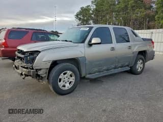 ✅ 2003 Chevrolet Avalanche • VIN: 3GNEK13T03G120383 • Lot: 94356385. Listed on Copart with 330,525 mi. Free auction sales archive from the USA and detailed vehicle history report at DreamBid. Image 1.