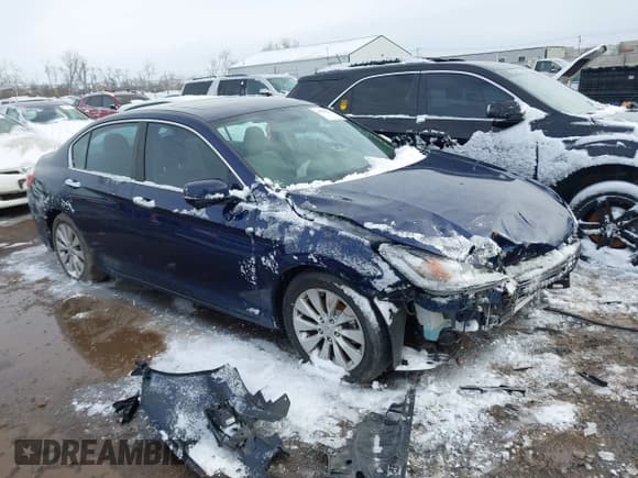 ✅ 2015 Honda Accord EX • VIN: 1HGCR2F73FA205156 • Lot: 41535202. Wystawiony na IAAI z przebiegiem 84 441 mil. Bezpłatny archiwum sprzedaży aukcyjnych z USA i szczegółowy raport historii pojazdu na DreamBid. Zdjęcie 1.