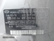 ✅ 2017 Hyundai Elantra SE • VIN: 5NPD84LF5HH020664 • Lot: 42936498. Listed on IAAI with 184,949 mi. Free auction sales archive from the USA and detailed vehicle history report at DreamBid. Image 9.