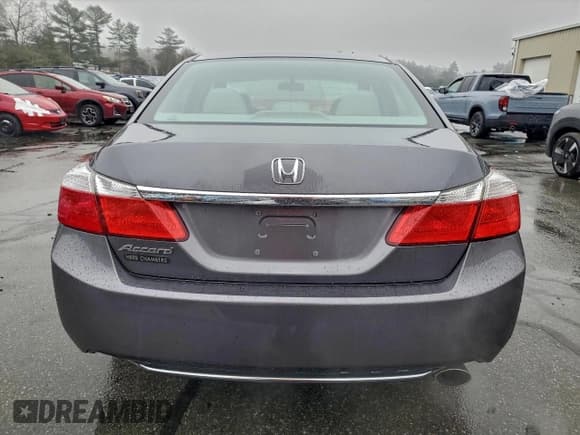 ✅ 2013 Honda Accord EX • VIN: 1HGCR2F70DA031382 • Lot: 95329535. Listed on Copart with 115,834 mi. Free auction sales archive from the USA and detailed vehicle history report at DreamBid. Image 6.