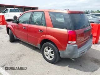 ✅ 2002 Saturn VUE • VIN: 5GZCZ63BX2S832745 • Lot: 42153816. Wystawiony na IAAI z przebiegiem 101 610 mil. Bezpłatny archiwum sprzedaży aukcyjnych z USA i szczegółowy raport historii pojazdu na DreamBid. Zdjęcie 3.