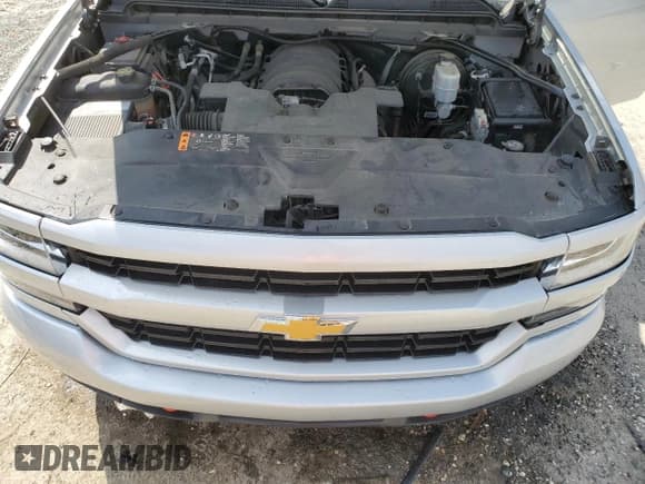 ✅ 2019 Chevrolet Silverado 1500 Custom • VIN: 2GCRCMEC9K1156019 • Лот: 72053274. Опубликован ранее на Copart с пробегом 75 597 миль. Бесплатный доступ к архиву аукционных продаж из США и подробный отчёт об истории автомобиля на DreamBid. Изображение 11.