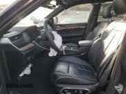 ✅ 2022 Jeep Grand Cherokee Summit • VIN: 1C4RJKEG6N8633682 • Лот: 88126685. Опубликован ранее на Copart с пробегом 24 040 миль. Бесплатный доступ к архиву аукционных продаж из США и подробный отчёт об истории автомобиля на DreamBid. Изображение 7.