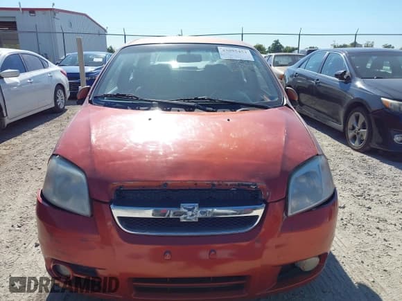 ✅ 2008 Chevrolet Aveo LT • VIN: KL1TG56688B082696 • Lot: 43095453. Wystawiony na IAAI z przebiegiem 137 861 mil. Bezpłatny archiwum sprzedaży aukcyjnych z USA i szczegółowy raport historii pojazdu na DreamBid. Zdjęcie 12.