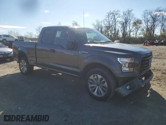 ✅ 2017 Ford F-150 XL • VIN: 1FTFX1EF3HFC82412 • Lot: 91738125. Listed on Copart with 143,578 mi. Free auction sales archive from the USA and detailed vehicle history report at DreamBid. Image 4.