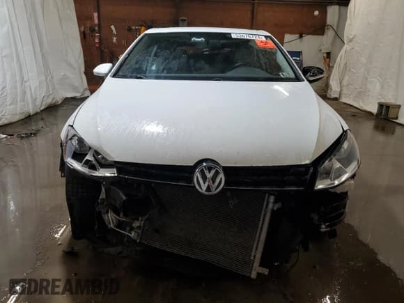 ✅ 2015 Volkswagen Golf TSI S • VIN: 3VW917AUXFM093921 • Lot: 53676724. Listed on Copart with Not provided. Free auction sales archive from the USA and detailed vehicle history report at DreamBid. Image 5.