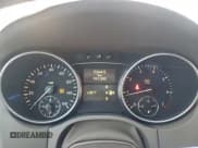 ✅ 2009 Mercedes-Benz M 350 • VIN: 4JGBB86E49A473312 • Lot: 94807685. Wystawiony na Copart z przebiegiem 191 200 mil. Bezpłatny archiwum sprzedaży aukcyjnych z USA i szczegółowy raport historii pojazdu na DreamBid. Zdjęcie 9.