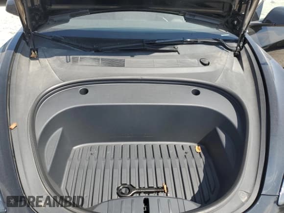 ✅ 2023 Tesla Model 3 • VIN: 5YJ3E1EA7PF518494 • Lot: 69475585. Wystawiony na Copart z przebiegiem 35 886 mil. Bezpłatny archiwum sprzedaży aukcyjnych z USA i szczegółowy raport historii pojazdu na DreamBid. Zdjęcie 11.