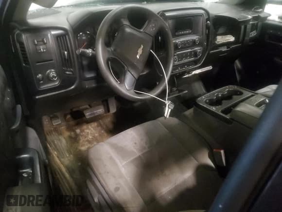 ✅ 2015 Chevrolet Silverado 2500HD Work Truck • VIN: 1GC0CUEG4FZ144952 • Lot: 51058925. Wystawiony na Copart z przebiegiem Nie podano. Bezpłatny archiwum sprzedaży aukcyjnych z USA i szczegółowy raport historii pojazdu na DreamBid. Zdjęcie 8.