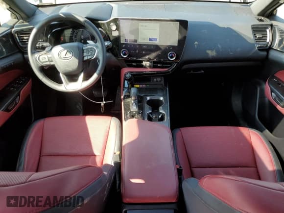 ✅ 2022 Lexus NX 350 Premium • VIN: JTJGGCEZ3N2001753 • Lot: 71897945. Wystawiony na Copart z przebiegiem 63 105 mil. Bezpłatny archiwum sprzedaży aukcyjnych z USA i szczegółowy raport historii pojazdu na DreamBid. Zdjęcie 8.