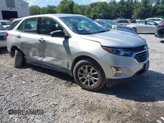 ✅ 2019 Chevrolet Equinox LS • VIN: 3GNAXSEV3KS518493 • Лот: 43212870. Опубликован ранее на IAAI с пробегом 112 893 миль. Бесплатный доступ к архиву аукционных продаж из США и подробный отчёт об истории автомобиля на DreamBid. Изображение 1.