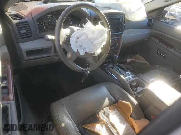 ✅ 2007 Jeep Grand Cherokee Limited • VIN: 1J8HR58277C589917 • Лот: 84746515. Опубликован ранее на Copart с пробегом 215 633 миль. Бесплатный доступ к архиву аукционных продаж из США и подробный отчёт об истории автомобиля на DreamBid. Изображение 8.