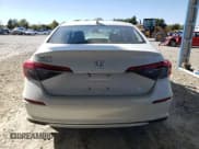 ✅ 2023 Honda Civic EX • VIN: 2HGFE1F72PH314715 • Lot: 87282645. Wystawiony na Copart z przebiegiem 48 859 mil. Bezpłatny archiwum sprzedaży aukcyjnych z USA i szczegółowy raport historii pojazdu na DreamBid. Zdjęcie 6.