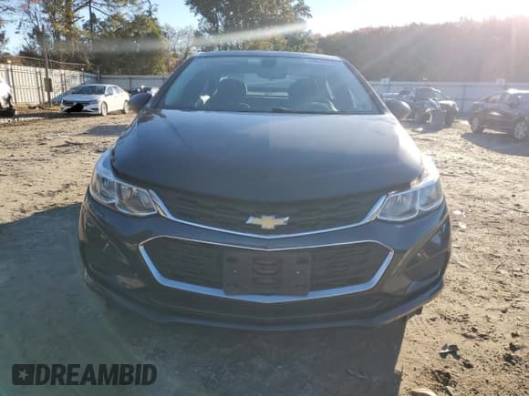 ✅ 2016 Chevrolet Cruze LS • VIN: 1G1BC5SM1G7232940 • Lot: 90646745. Wystawiony na Copart z przebiegiem 114 211 mil. Bezpłatny archiwum sprzedaży aukcyjnych z USA i szczegółowy raport historii pojazdu na DreamBid. Zdjęcie 5.