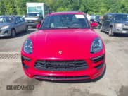 ✅ 2018 Porsche Macan GTS • VIN: WP1AG2A58JLB63712 • Lot: 42270600. Wystawiony na IAAI z przebiegiem 56 132 mil. Bezpłatny archiwum sprzedaży aukcyjnych z USA i szczegółowy raport historii pojazdu na DreamBid. Zdjęcie 12.
