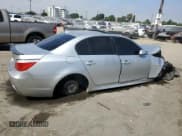 ✅ 2008 BMW 5 Series 550i • VIN: WBANW53598CT54471 • Лот: 65627045. Опубликован ранее на Copart с пробегом Не указан. Бесплатный доступ к архиву аукционных продаж из США и подробный отчёт об истории автомобиля на DreamBid. Изображение 3.