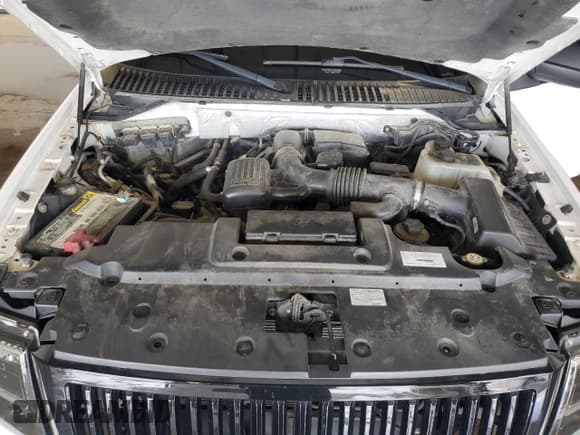 ✅ 2014 Ford Expedition Max XLT • VIN: 1FMJK1J55EEF02541 • Lot: 62850535. Listed on Copart with 193,130 mi. Free auction sales archive from the USA and detailed vehicle history report at DreamBid. Image 12.