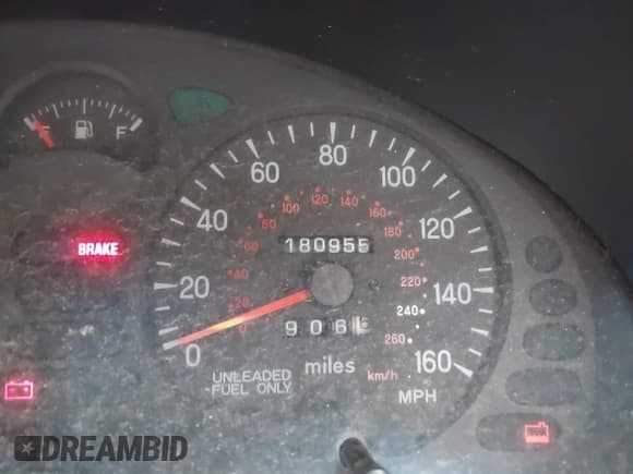 ✅ 1997 Mitsubishi 3000GT • VIN: JA3AM44H2VY005711 • Lot: 43538025. Listed on IAAI with 180,955 mi. Free auction sales archive from the USA and detailed vehicle history report at DreamBid. Image 7.