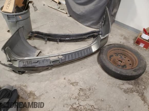 ✅ 2008 Hyundai Santa Fe GLS • VIN: 5NMSG13D98H222234 • Lot: 82017304. Listed on Copart with 300,253 mi. Free auction sales archive from the USA and detailed vehicle history report at DreamBid. Image 13.