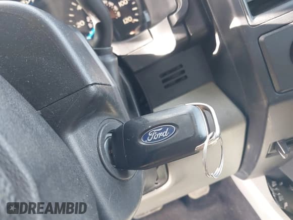 ✅ 2017 Ford F-150 XLT • VIN: 1FTEX1EP8HFC00808 • Lot: 43708835. Listed on IAAI with 145,735 mi. Free auction sales archive from the USA and detailed vehicle history report at DreamBid. Image 11.