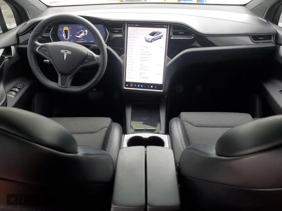 ✅ 2018 Tesla Model X 75D • VIN: 5YJXCAE26JF111662 • Lot: 54129765. Listed on Copart with 88,553 mi. Free auction sales archive from the USA and detailed vehicle history report at DreamBid. Image 8.
