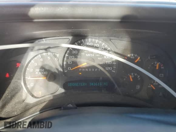 ✅ 2006 Chevrolet Silverado 1500 LS • VIN: 2GCEK19B961274448 • Lot: 77346764. Wystawiony na Copart z przebiegiem 343 618 mil mil. Skorzystaj z bezpłatnego archiwum sprzedaży aukcyjnych z USA i zobacz szczegółowy raport historii pojazdu na DreamBid. Zdjęcie 9.