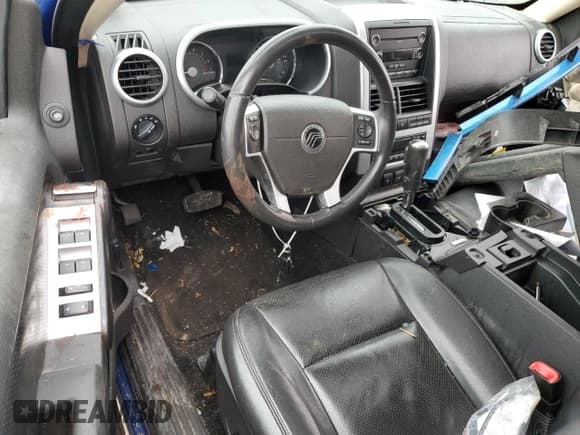 ✅ 2010 Mercury Mountaineer • VIN: 4M2EN4HE6AUJ01384 • Lot: 84960024. Wystawiony na Copart z przebiegiem 174 395 mil. Bezpłatny archiwum sprzedaży aukcyjnych z USA i szczegółowy raport historii pojazdu na DreamBid. Zdjęcie 8.