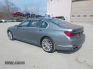 ✅ 2022 BMW 7 Series 750i xDrive • VIN: WBA7U2C08NCH57275 • Лот: 41801141. Опубликован ранее на IAAI с пробегом 49 307 миль. Бесплатный доступ к архиву аукционных продаж из США и подробный отчёт об истории автомобиля на DreamBid. Изображение 3.