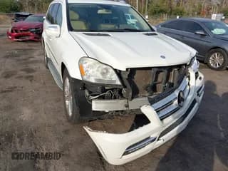 ✅ 2010 Mercedes-Benz GL 450 • VIN: 4JGBF7BE0AA613929 • Lot: 43771560. Wystawiony na IAAI z przebiegiem 162 625 mil. Bezpłatny archiwum sprzedaży aukcyjnych z USA i szczegółowy raport historii pojazdu na DreamBid. Zdjęcie 6.