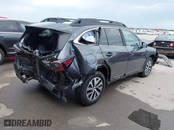 ✅ 2025 Subaru Outback Premium • VIN: 4S4BTAFC5S3229875 • Lot: 43276373. Wystawiony na IAAI z przebiegiem 3 451 mil. Bezpłatny archiwum sprzedaży aukcyjnych z USA i szczegółowy raport historii pojazdu na DreamBid. Zdjęcie 4.