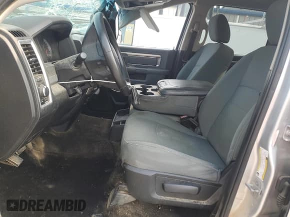 ✅ 2015 Ram 2500 SLT • VIN: 3C6TR5DT4FG547501 • Lot: 59172365. Listed on Copart with 218,251 mi. Free auction sales archive from the USA and detailed vehicle history report at DreamBid. Image 7.