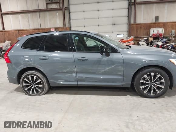 ✅ 2023 Volvo XC60 Plus Dark Theme • VIN: YV4L12RW7P1253928 • Lot: 41995098. Listed on IAAI with 36,211 mi. Free auction sales archive from the USA and detailed vehicle history report at DreamBid. Image 6.