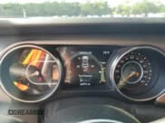 ✅ 2020 Jeep Wrangler Unlimited Sport • VIN: 1C4HJXDG7LW169255 • Lot: 89925715. Wystawiony na Copart z przebiegiem 62 379 mil. Bezpłatny archiwum sprzedaży aukcyjnych z USA i szczegółowy raport historii pojazdu na DreamBid. Zdjęcie 9.