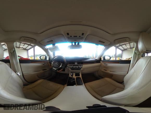 ✅ 2013 Lexus ES 300h • VIN: JTHBW1GG5D2029275 • Lot: 43682314. Listed on IAAI with 200,627 mi. Free auction sales archive from the USA and detailed vehicle history report at DreamBid. Image 18.