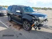 ✅ 2013 Chevrolet Tahoe LT • VIN: 1GNSCBE01DR281366 • Lot: 38195395. Wystawiony na IAAI z przebiegiem 135 322 mil. Bezpłatny archiwum sprzedaży aukcyjnych z USA i szczegółowy raport historii pojazdu na DreamBid. Zdjęcie 1.