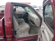 ✅ 2000 Chevrolet Silverado 1500 LS • VIN: 1GCEC14T1YZ251253 • Лот: 42094727. Опубликован ранее на IAAI с пробегом 425 300 миль. Бесплатный доступ к архиву аукционных продаж из США и подробный отчёт об истории автомобиля на DreamBid. Изображение 5.