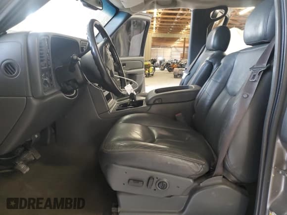 ✅ 2007 Chevrolet Silverado 2500HD LT3 • VIN: 1GCHK23D47F191646 • Lot: 72032865. Listed on Copart with 228,878 mi. Free auction sales archive from the USA and detailed vehicle history report at DreamBid. Image 7.