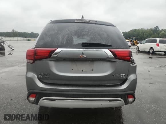 ✅ 2019 Mitsubishi Outlander ES • VIN: JA4AZ3A37KZ042078 • Лот: 81888835. Опубликован ранее на Copart с пробегом 147 302 миль. Бесплатный доступ к архиву аукционных продаж из США и подробный отчёт об истории автомобиля на DreamBid. Изображение 6.