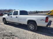✅ 2006 Chevrolet Silverado 2500HD LT2 • VIN: 1GCHK23D06F146802 • Lot: 46215855. Wystawiony na Copart z przebiegiem 296 034 mil. Bezpłatny archiwum sprzedaży aukcyjnych z USA i szczegółowy raport historii pojazdu na DreamBid. Zdjęcie 2.