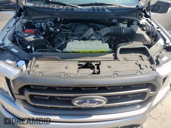 ✅ 2023 Ford F-150 XL • VIN: 1FTEW1C59PFC38308 • Lot: 80889595. Wystawiony na Copart z przebiegiem 12 140 mil. Bezpłatny archiwum sprzedaży aukcyjnych z USA i szczegółowy raport historii pojazdu na DreamBid. Zdjęcie 11.