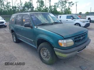 ✅ 1998 Ford Explorer XL • VIN: 1FMZU32X9WUD39036 • Lot: 42299559. Wystawiony na IAAI z przebiegiem 159 909 mil. Bezpłatny archiwum sprzedaży aukcyjnych z USA i szczegółowy raport historii pojazdu na DreamBid. Zdjęcie 1.