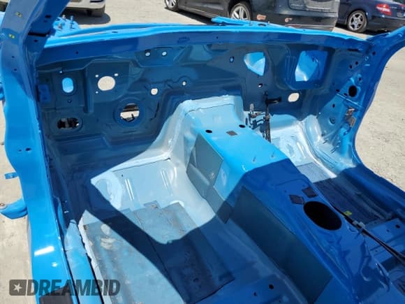 ✅ 2017 Ford Mustang Shelby GT350 • VIN: 1FA6P8JZ5H5522211 • Lot: 67033365. Wystawiony na Copart z przebiegiem Nie podano. Bezpłatny archiwum sprzedaży aukcyjnych z USA i szczegółowy raport historii pojazdu na DreamBid. Zdjęcie 8.