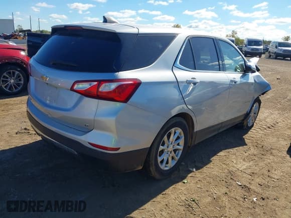 ✅ 2020 Chevrolet Equinox LT • VIN: 2GNAXJEV6L6195132 • Лот: 43468238. Опубликован ранее на IAAI с пробегом 178 387 миль. Бесплатный доступ к архиву аукционных продаж из США и подробный отчёт об истории автомобиля на DreamBid. Изображение 4.