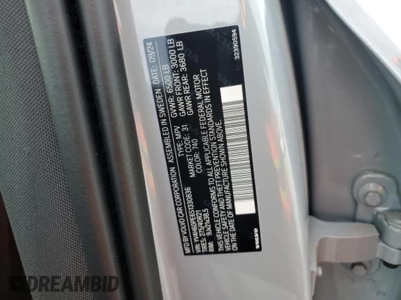 ✅ 2025 Volvo XC90 Plus • VIN: YV4H60PE6S1330836 • Lot: 84727965. Wystawiony na Copart z przebiegiem 3 050 mil. Bezpłatny archiwum sprzedaży aukcyjnych z USA i szczegółowy raport historii pojazdu na DreamBid. Zdjęcie 13.