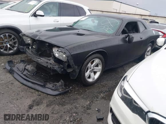 ✅ 2014 Dodge Challenger SXT • VIN: 2C3CDYAG3EH172493 • Lot: 41228144. Wystawiony na IAAI z przebiegiem 66 245 mil. Bezpłatny archiwum sprzedaży aukcyjnych z USA i szczegółowy raport historii pojazdu na DreamBid. Zdjęcie 2.