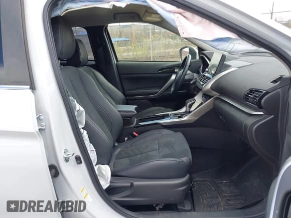 ✅ 2022 Mitsubishi Eclipse Cross SE • VIN: JA4ATWAA8NZ003912 • Lot: 41993773. Listed on IAAI with 64,311 mi. Free auction sales archive from the USA and detailed vehicle history report at DreamBid. Image 5.