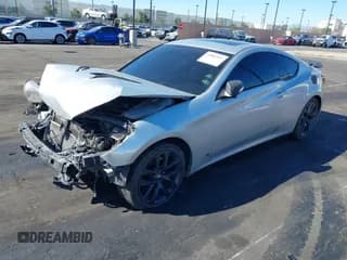 ✅ 2013 Hyundai Genesis Coupe Track • VIN: KMHHU6KJ9DU107882 • Lot: 41861917. Wystawiony na IAAI z przebiegiem 92 350 mil. Bezpłatny archiwum sprzedaży aukcyjnych z USA i szczegółowy raport historii pojazdu na DreamBid. Zdjęcie 2.